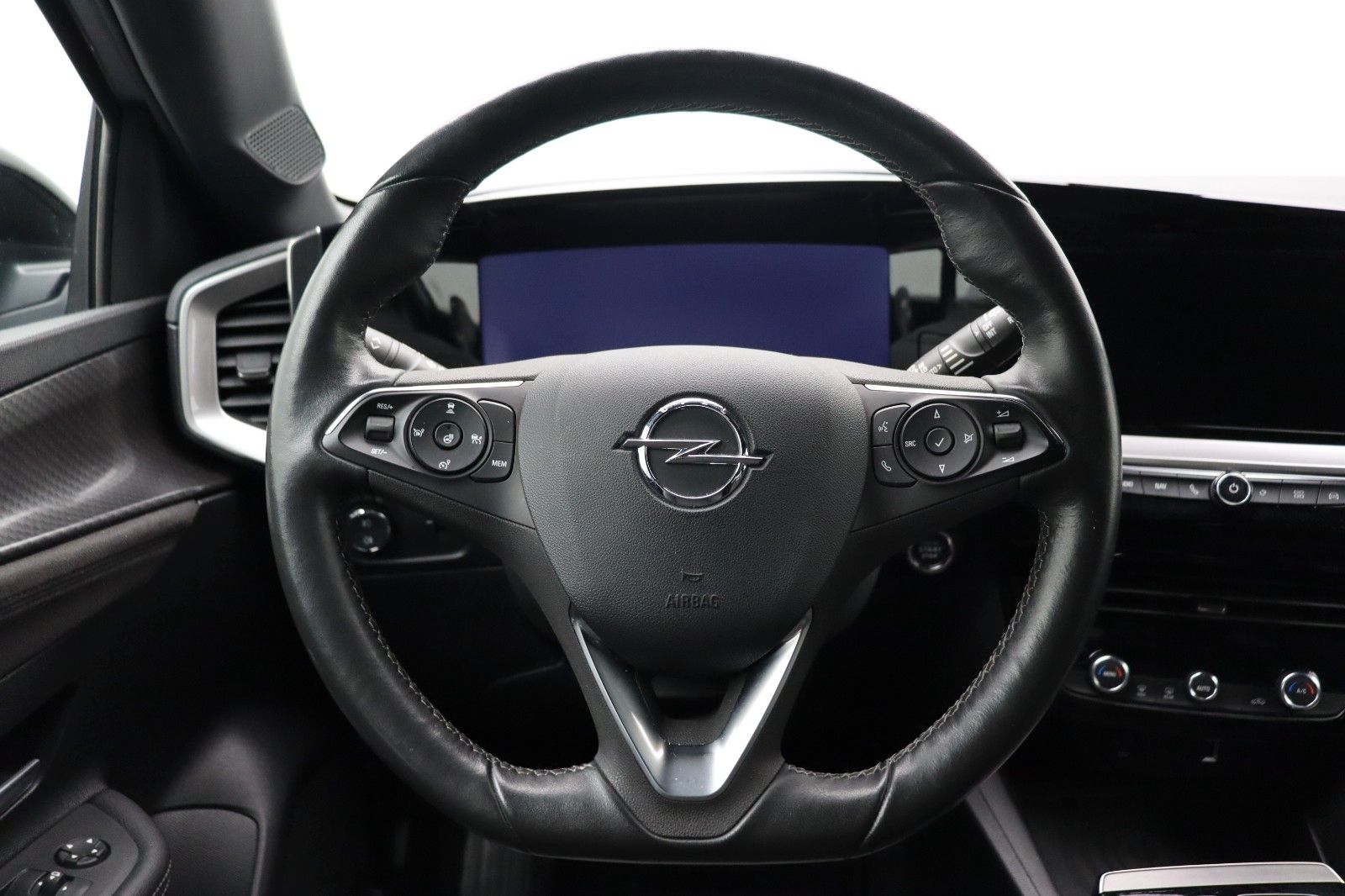 Fahrzeugabbildung Opel Mokka e Ultimate