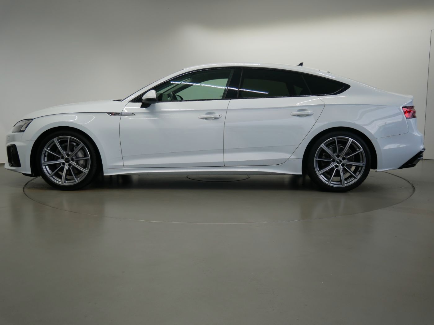 Audi A5 Sportback 40 TFSI S line OptikP Matrix Navi foto 4