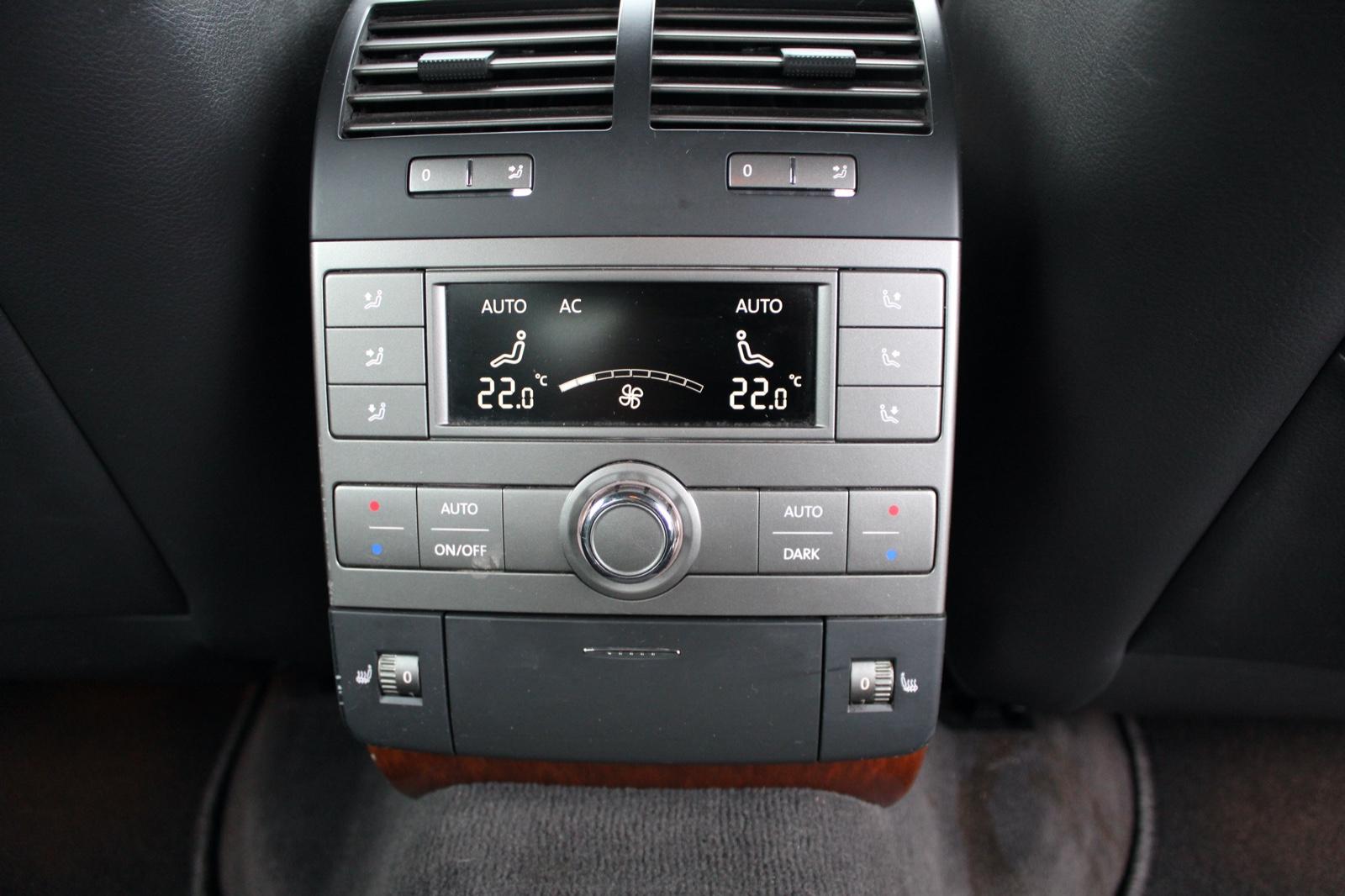 Volkswagen Phaeton V6 TDI 5-Sitzer 4Motion lang,Navi,Leder