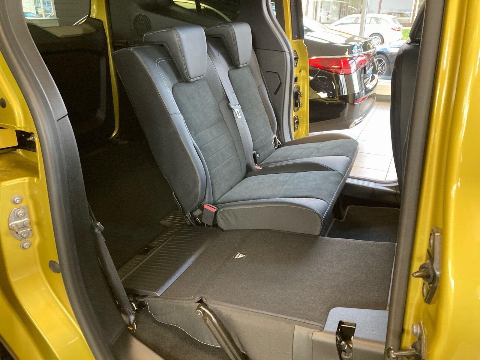 Fahrzeugabbildung Mercedes-Benz T 180 d Progressive*LED*Kamera*Totwinkel*SHZ*PDC