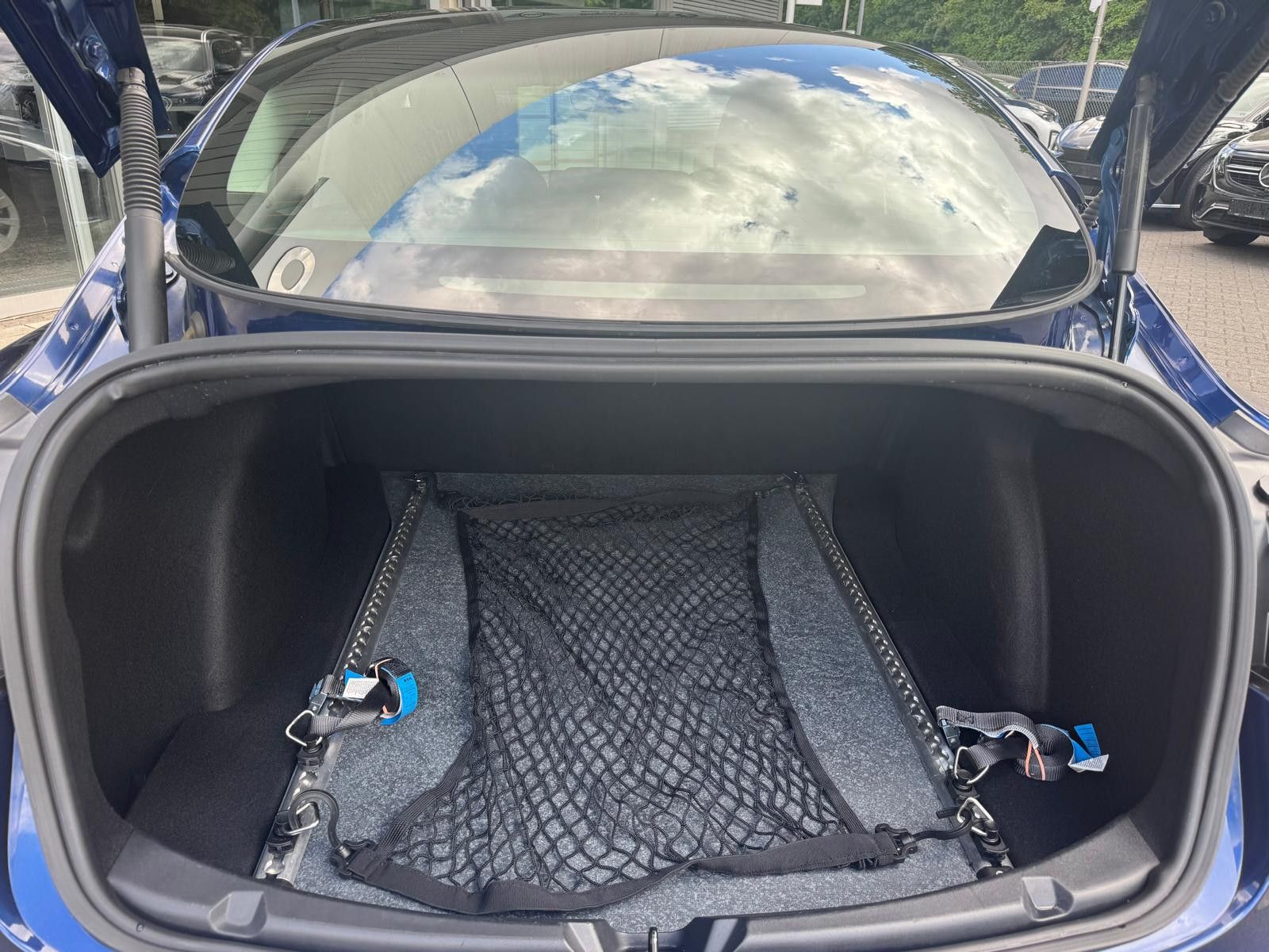 Fahrzeugabbildung Tesla Model 3 RWD PANO+LED+NAVI+SHZ+KAMERA+ACC+WP