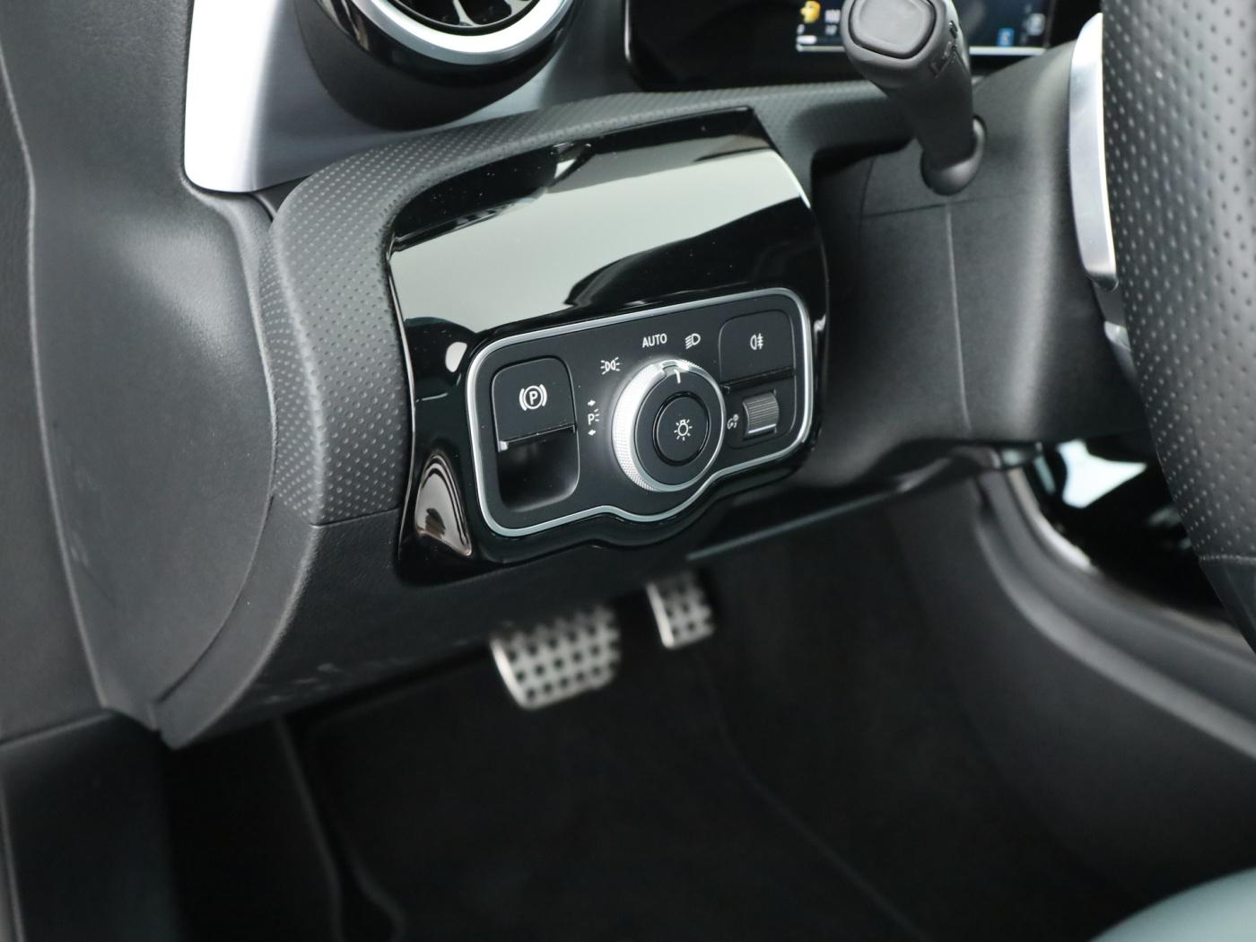 Mercedes-Benz CLA AMG*LED*Memory*Sitzhz*Business*DAB*Sound, миниатюра 24