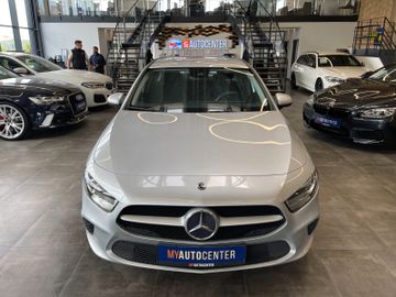Mercedes-Benz A 200 A -Klasse *NAVI*PDC*SPURASSIST*TEMPOMAT*