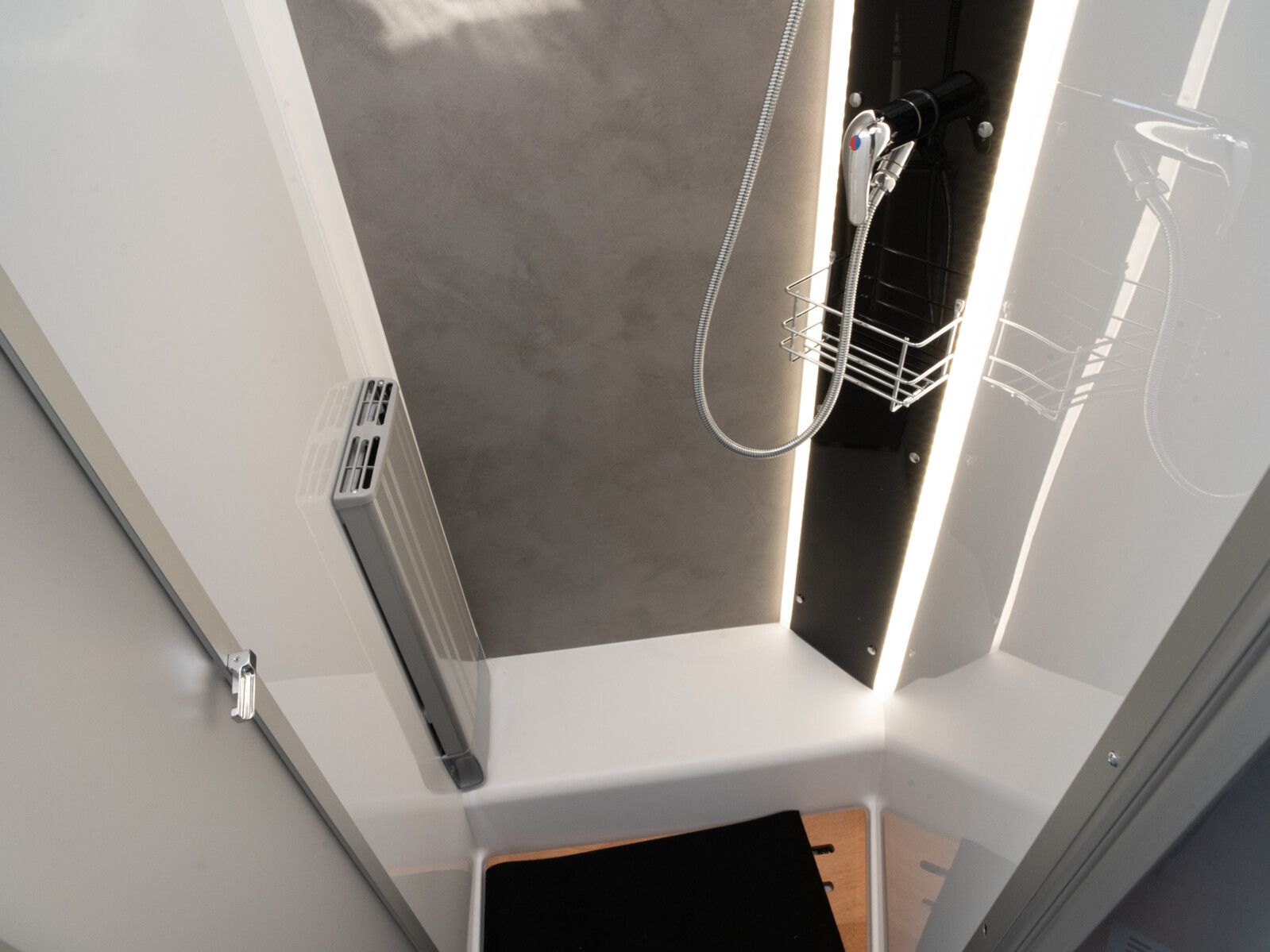 Fahrzeugabbildung Dethleffs Trend I 7057 EBL Alde-Heizung, 4.250kg, GT-Paket