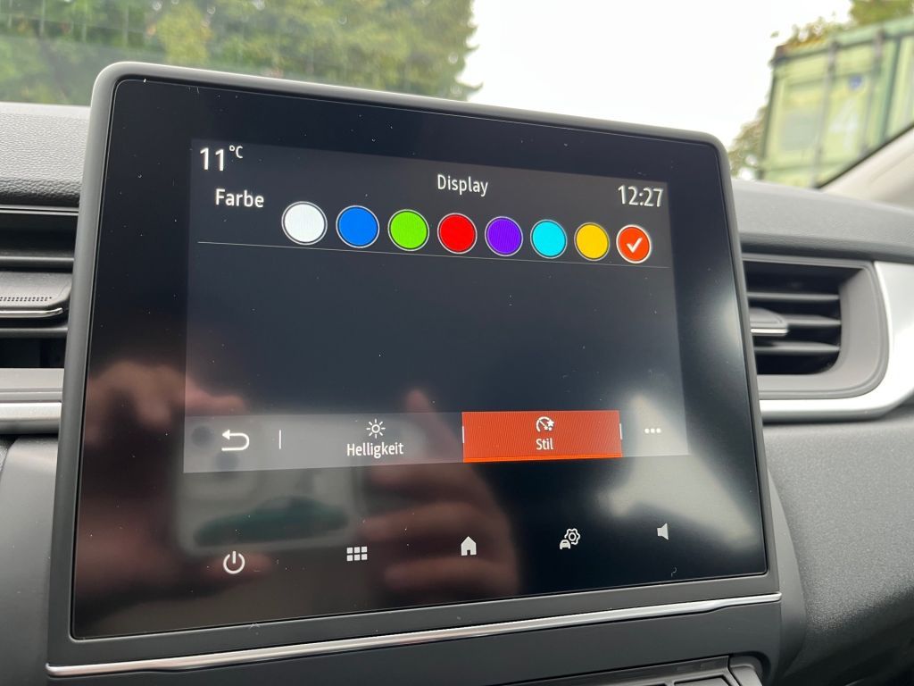 Renault Captur TCe 90 EQUILIBRE – Bild 16