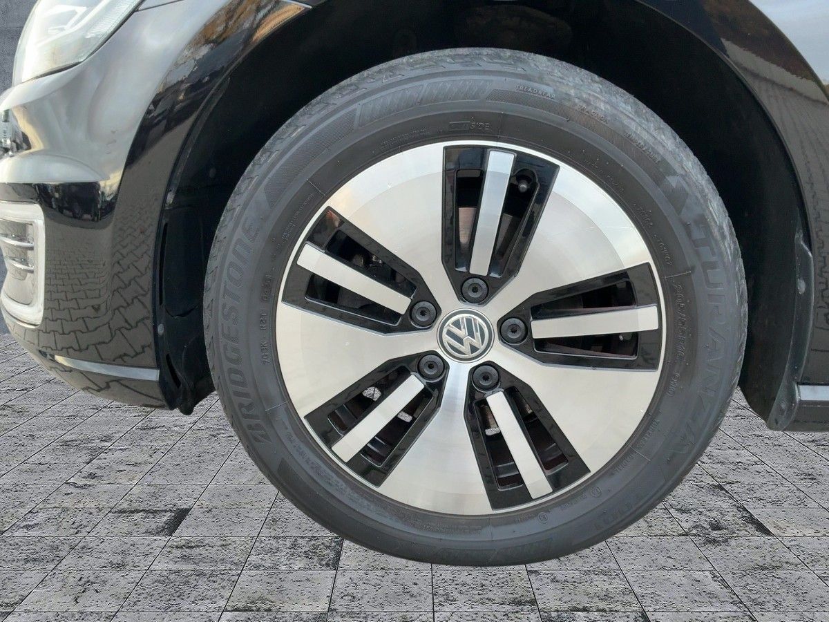 Volkswagen Golf - Bild 8