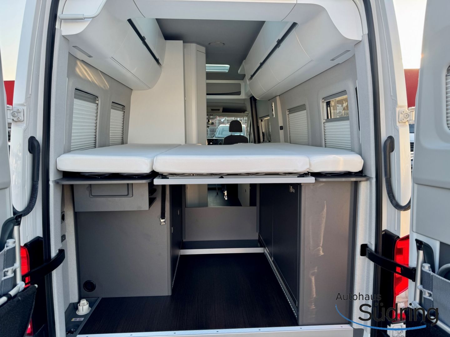 Grand California 680 2,0 TDI Automatik AHK Navi