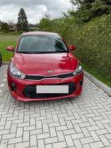 Kia Rio 1.2 Attract Attract - Kia Rio Attract mit Benzin-Antrieb