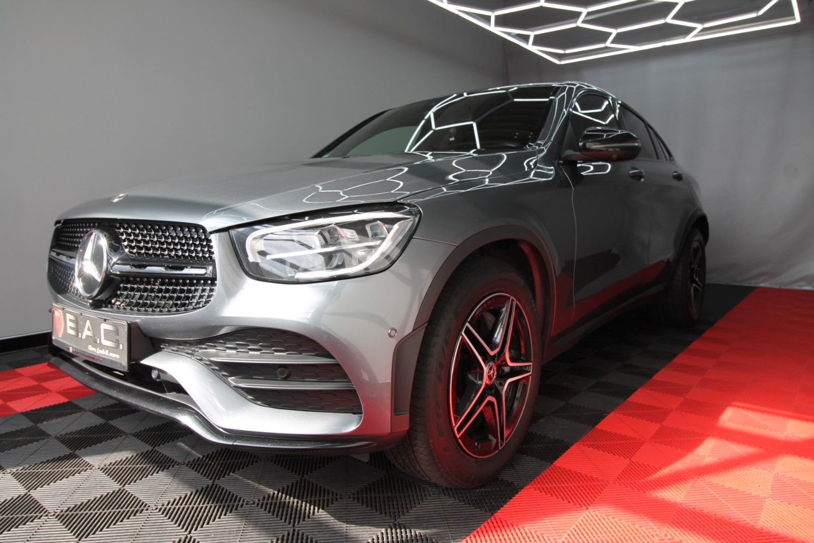 Mercedes-Benz GLC 400d Coupe 4Matic AMG-Line Burmester foto 4