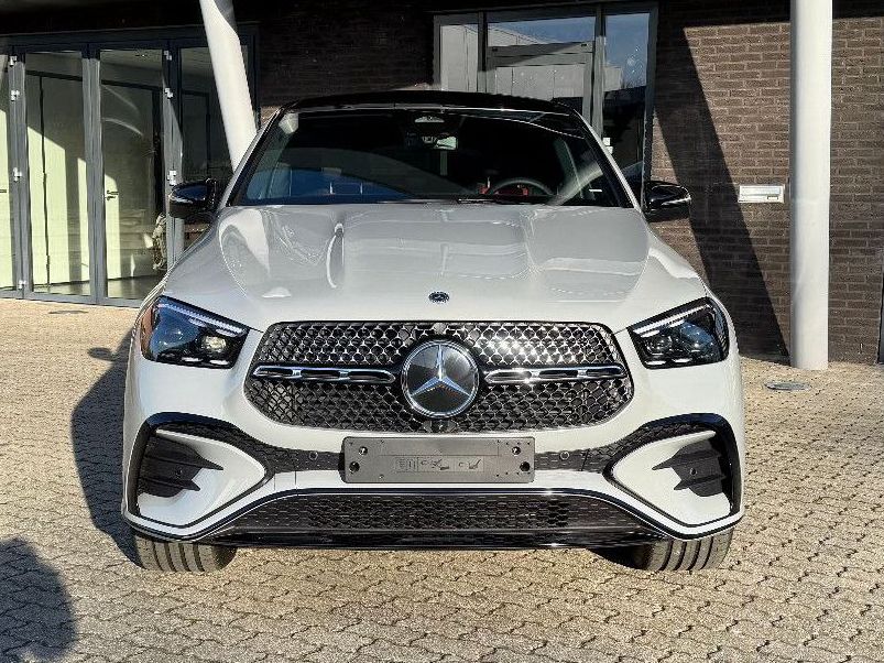 Mercedes-Benz GLE 300 d Coupe full full imagem 3