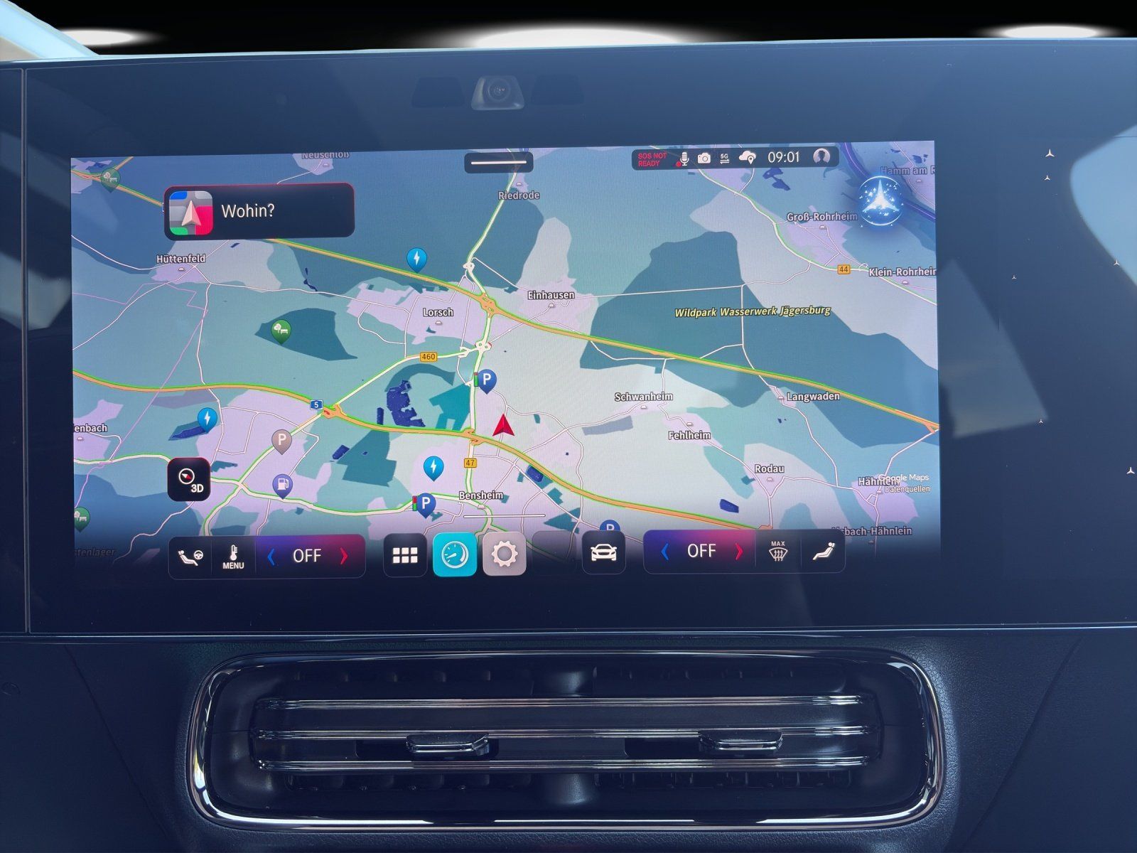 Fahrzeugabbildung Mercedes-Benz CLA 220 AMG HeadUp PANO Burmester KeyGo 360 MLED