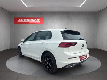 VW Golf VIII Lim.Highline Style Massage/Sportsitze, Bild 4