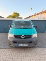 Volkswagen VW T5 Transporter - VW T5 Transporter in Bonn