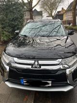 Mitsubishi Outlander 2.2 DI-D 4WD Automatik SUV-Star+ S... - Mitsubishi Outlander SUV-Star