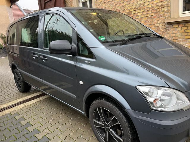 Mercedes-Benz Mercedes Vito 8 Sitzer