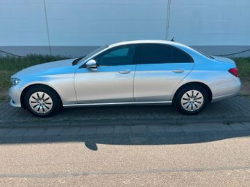 Mercedes E 220 - 7