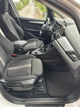 BMW 218 Active Tourer 218i Advantage Advantage - BMW 218 Active Tourer von privat