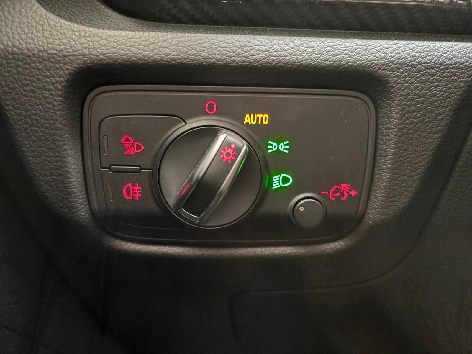 Fahrzeugabbildung Audi RS3 2.5TFSI quattro noOPF*B&O*Carbon*280kmh*LED