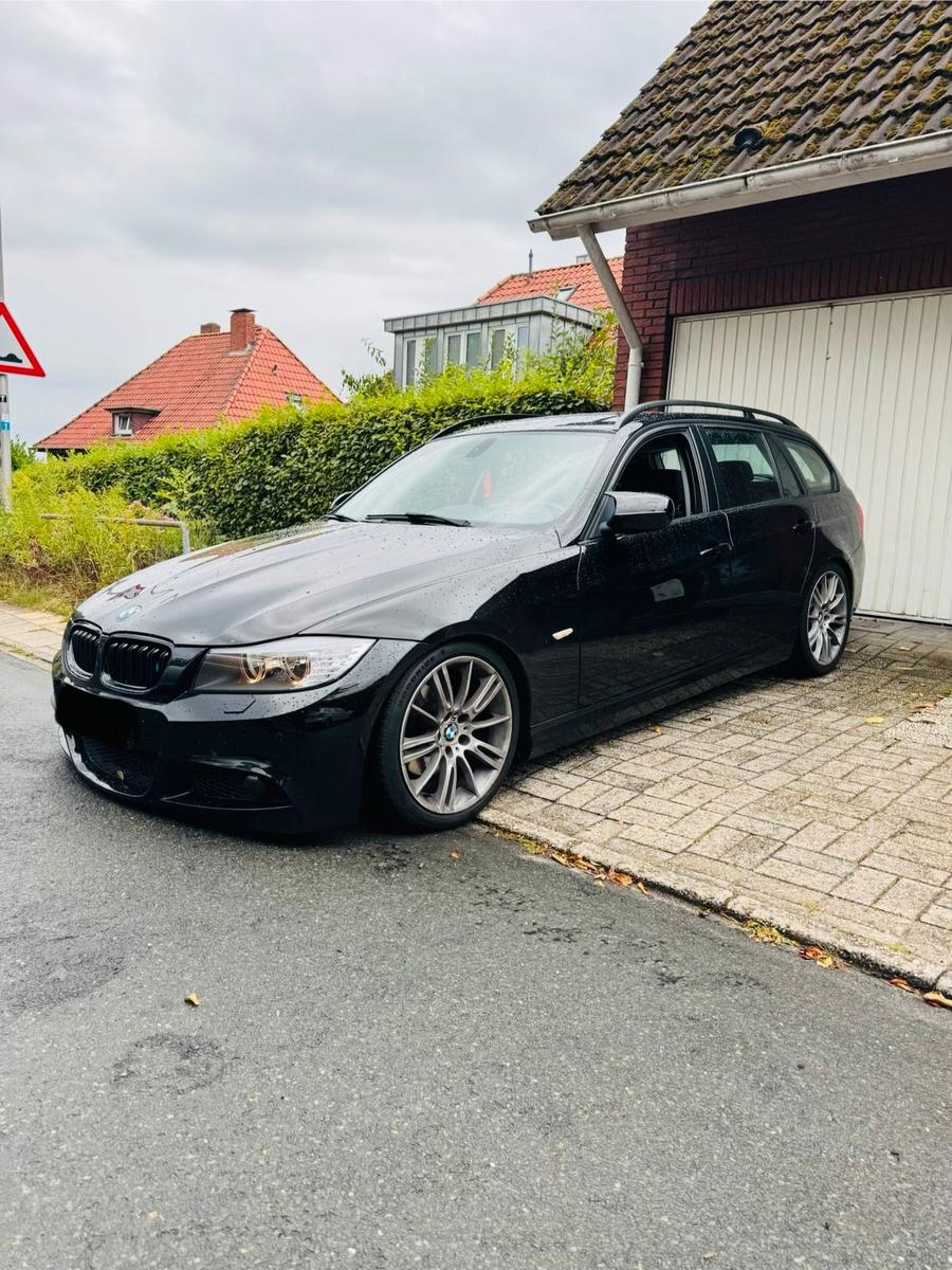 BMW 320 2009 — photo 10