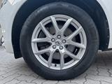Volvo XC60 B4 AWD Mild Hybrid Momentum Pro ACC BLIS SD - Volvo Hybrid (Diesel/Elektro)