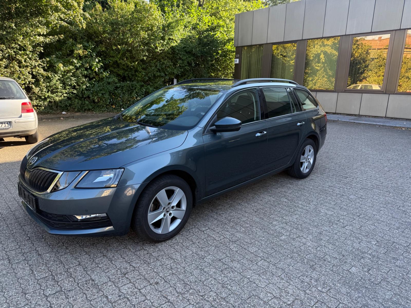 Skoda Octavia Combi Ambition