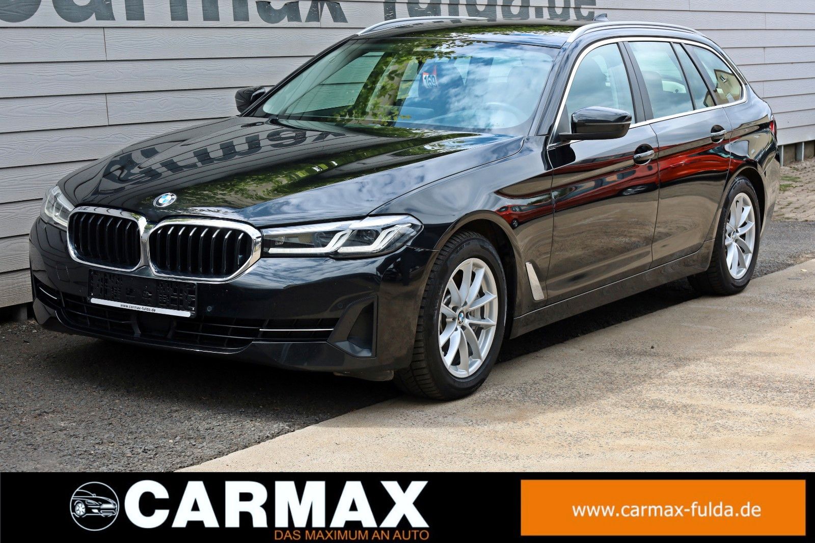 Fahrzeugabbildung BMW 530 d xDrive, Leder,Navi,LED,SH,HUD,Kamera