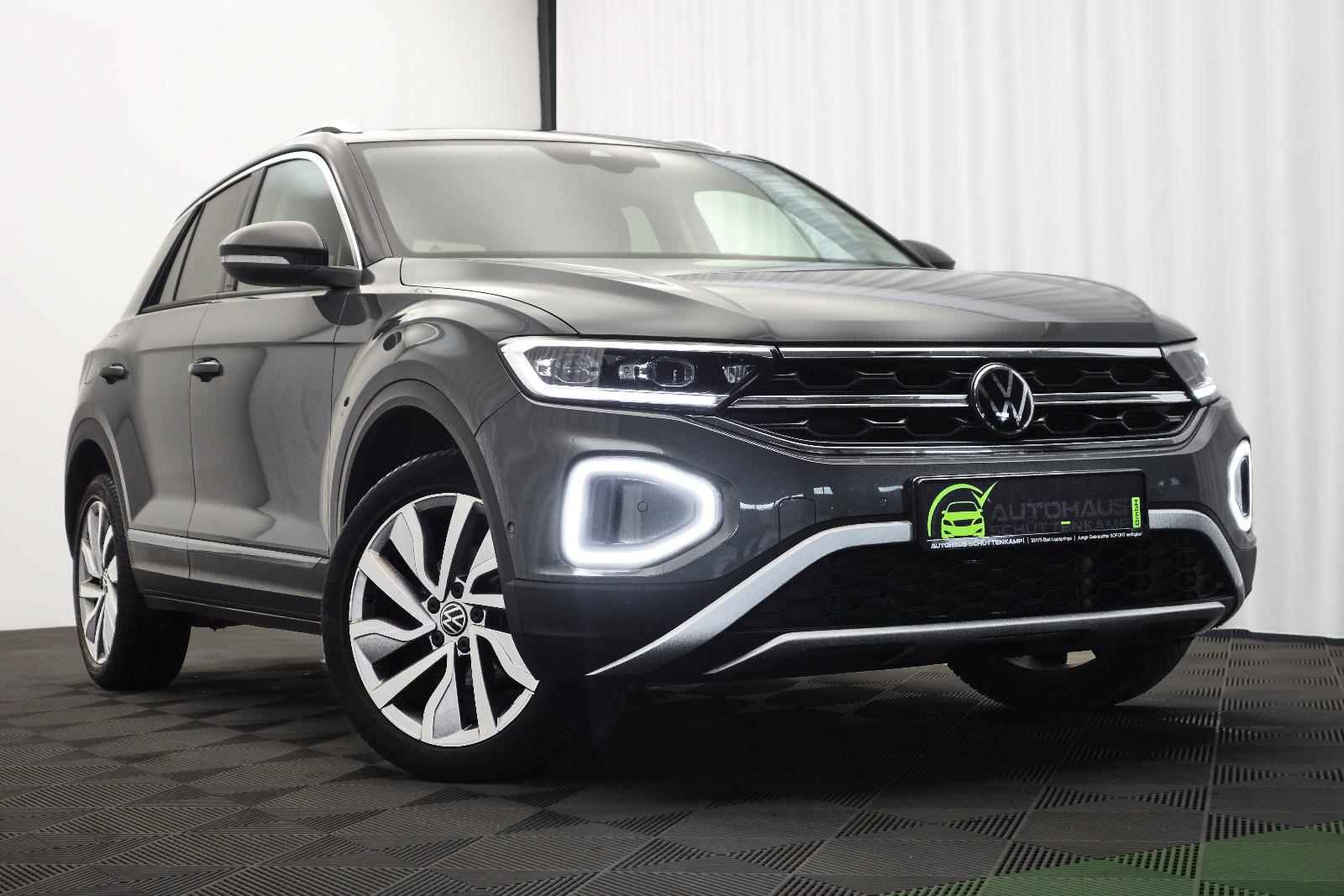 Volkswagen T-Roc 1.5 TSI DSG Style AHKPL+ACC+LED+LEDER+PDC