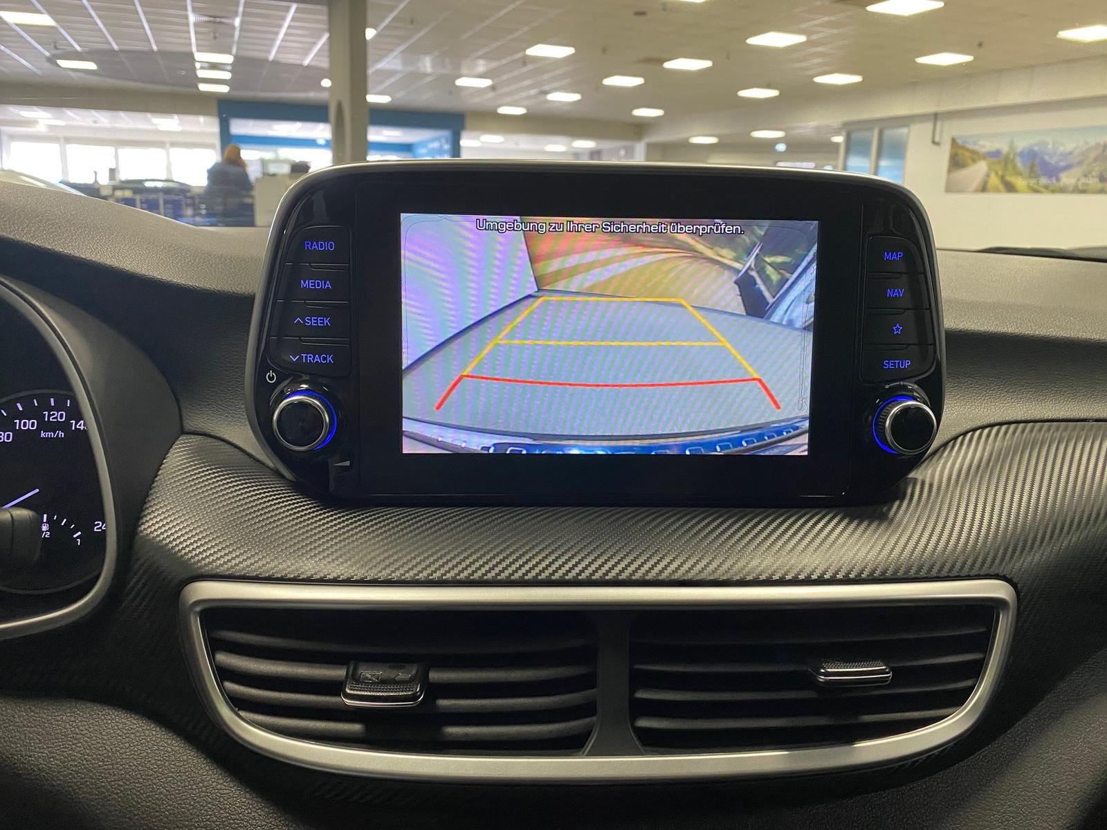 Fahrzeugabbildung Hyundai TUCSON 1.6+KAMERA+NAVI+ALLWETTER+PANORAMADACH