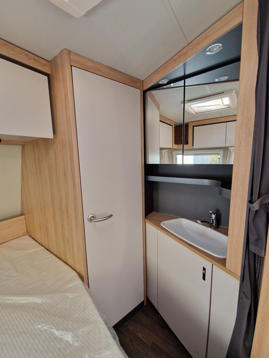 Fahrzeugabbildung Knaus Sport 450 FU