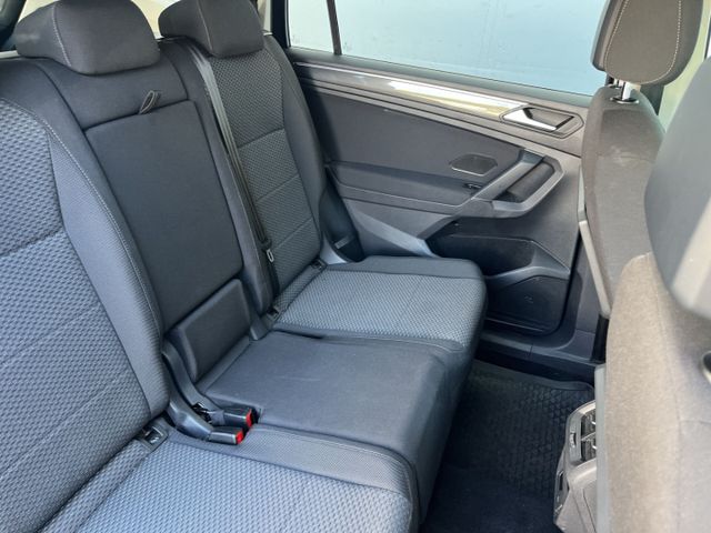Tiguan Allspace R-Line 1.5 TSI 7-Sitzer/ACC/Navi