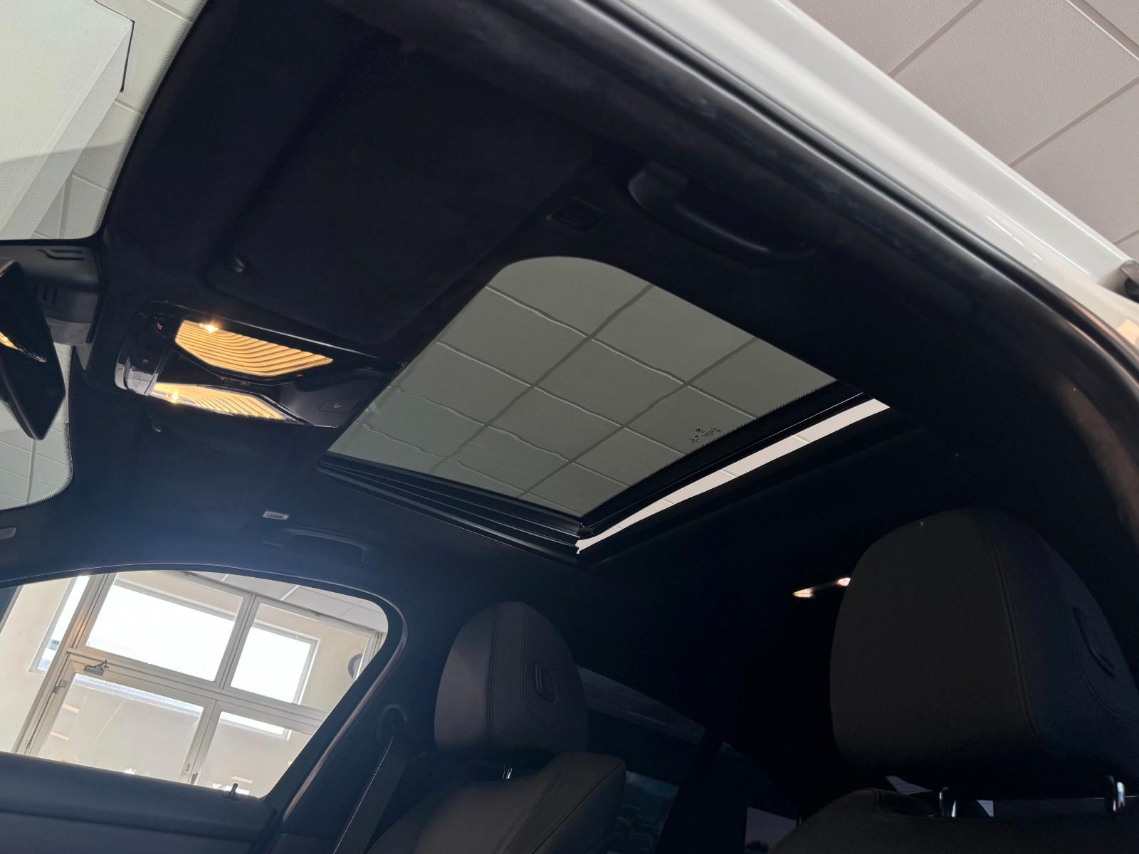 BMW M340i xDrive Performance/Alcantara Himmel /Top