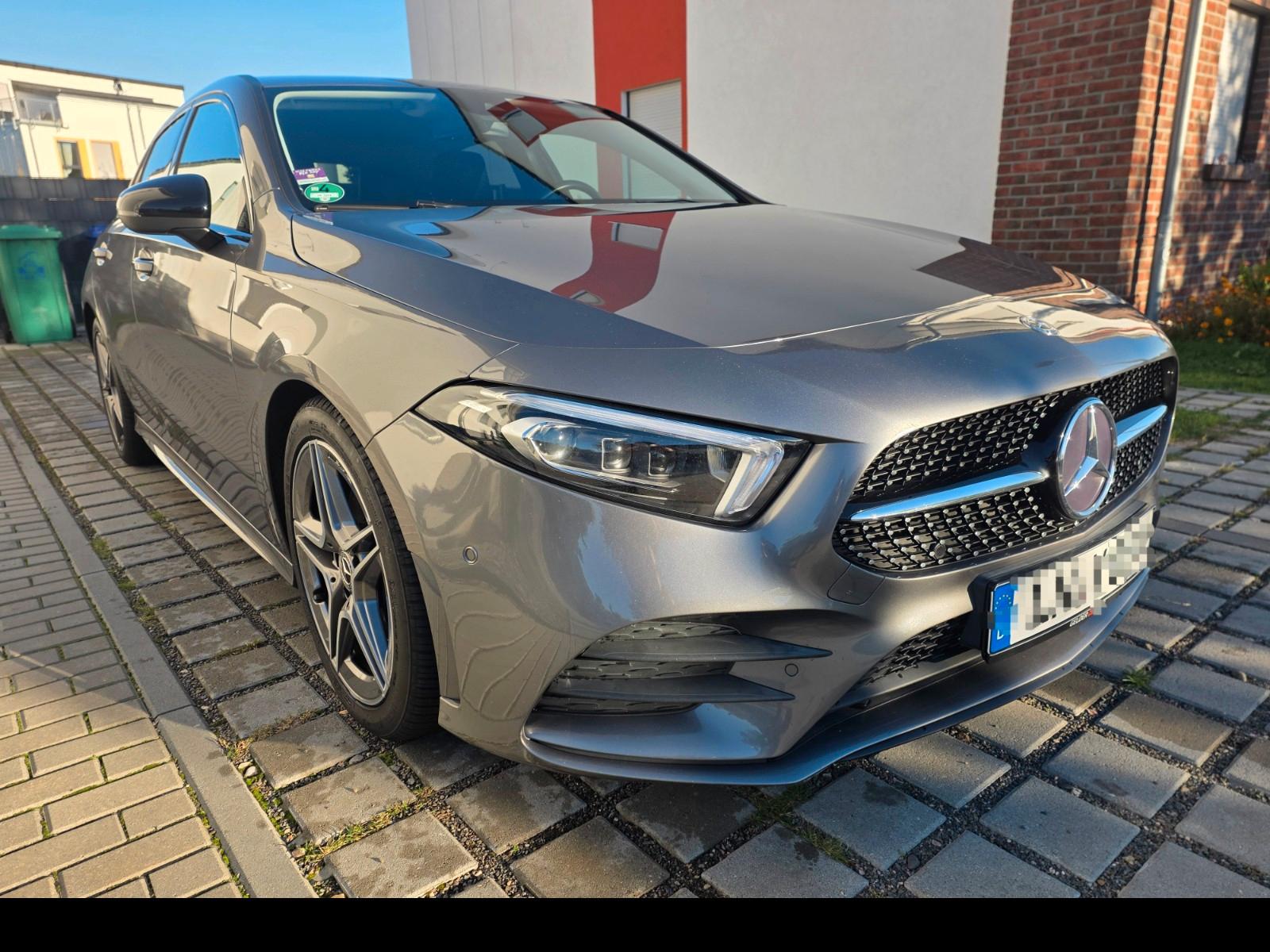 Mercedes-Benz A 220