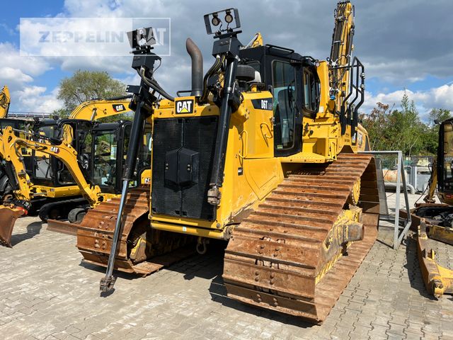 CAT D6TM