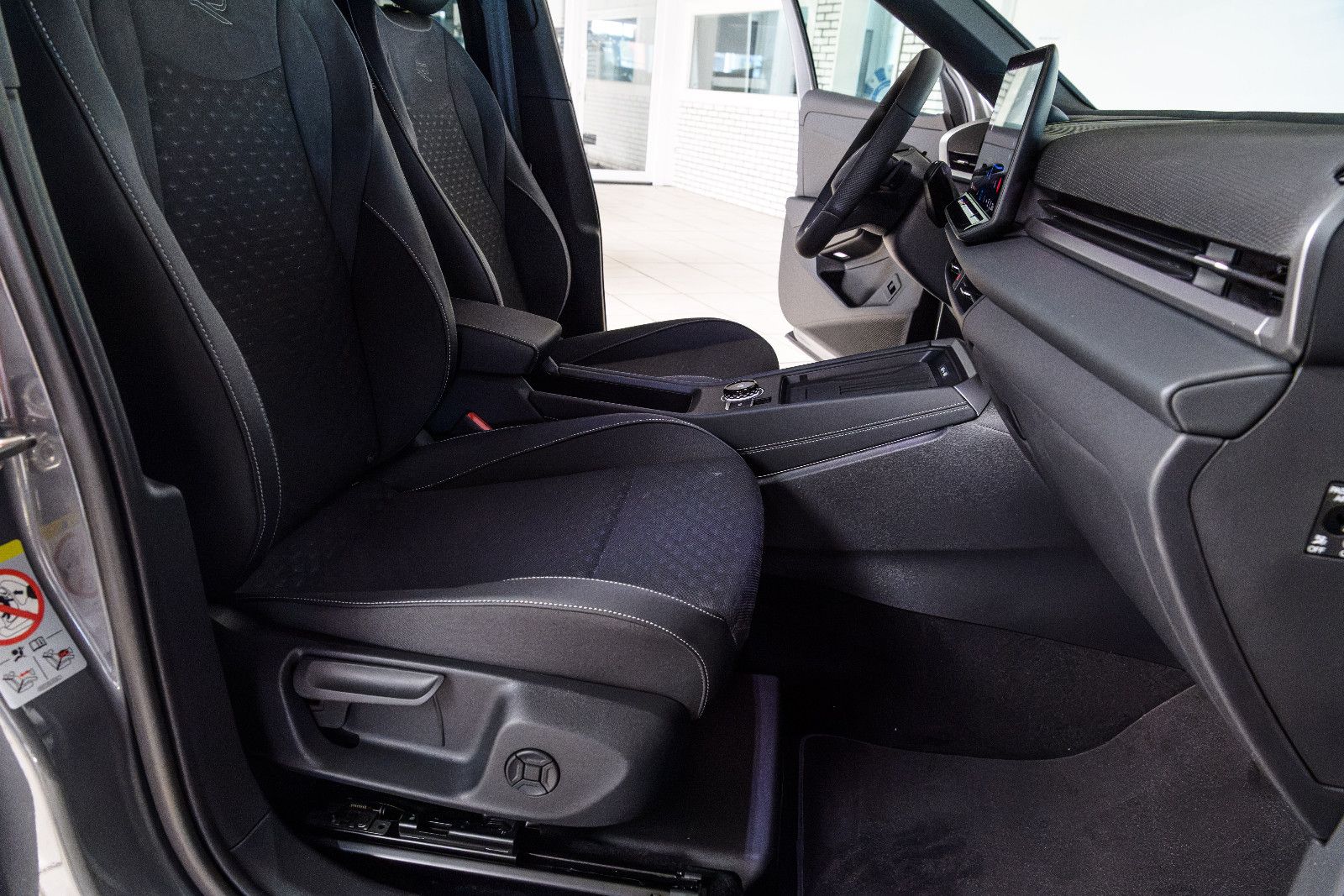 Volkswagen T-Roc - Bild 19