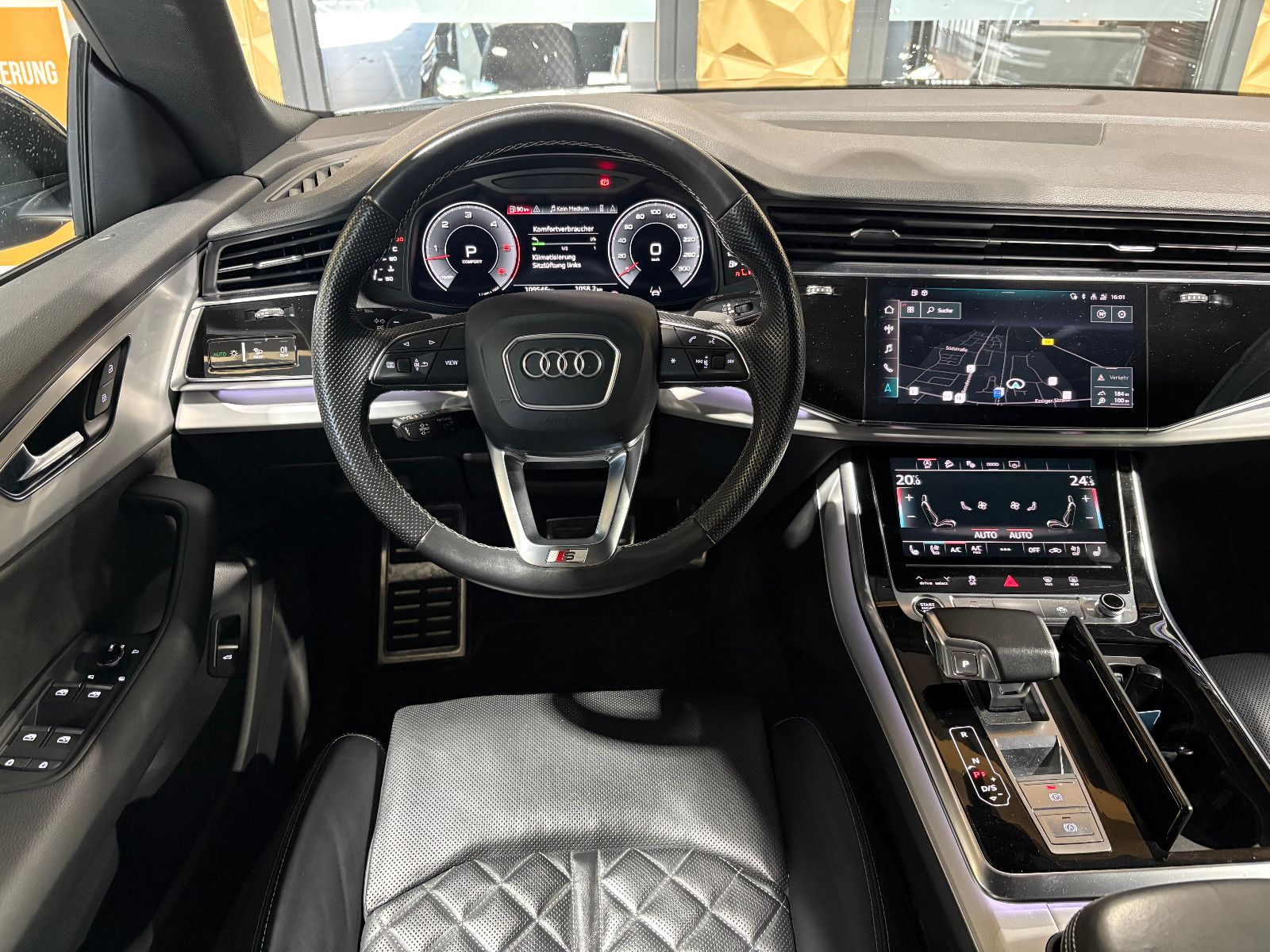 Fahrzeugabbildung Audi Q8 45 TDI quattro/APPLE/8-FACH/MASSAGE/NAVI/KAME