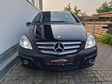 Mercedes-Benz B 170 2.Hd*Xenon*SHZ*Tempom.*Leder*TÜV-Neu - gebrauchte Mercedes-Benz B 170 aus dem Jahr 2009