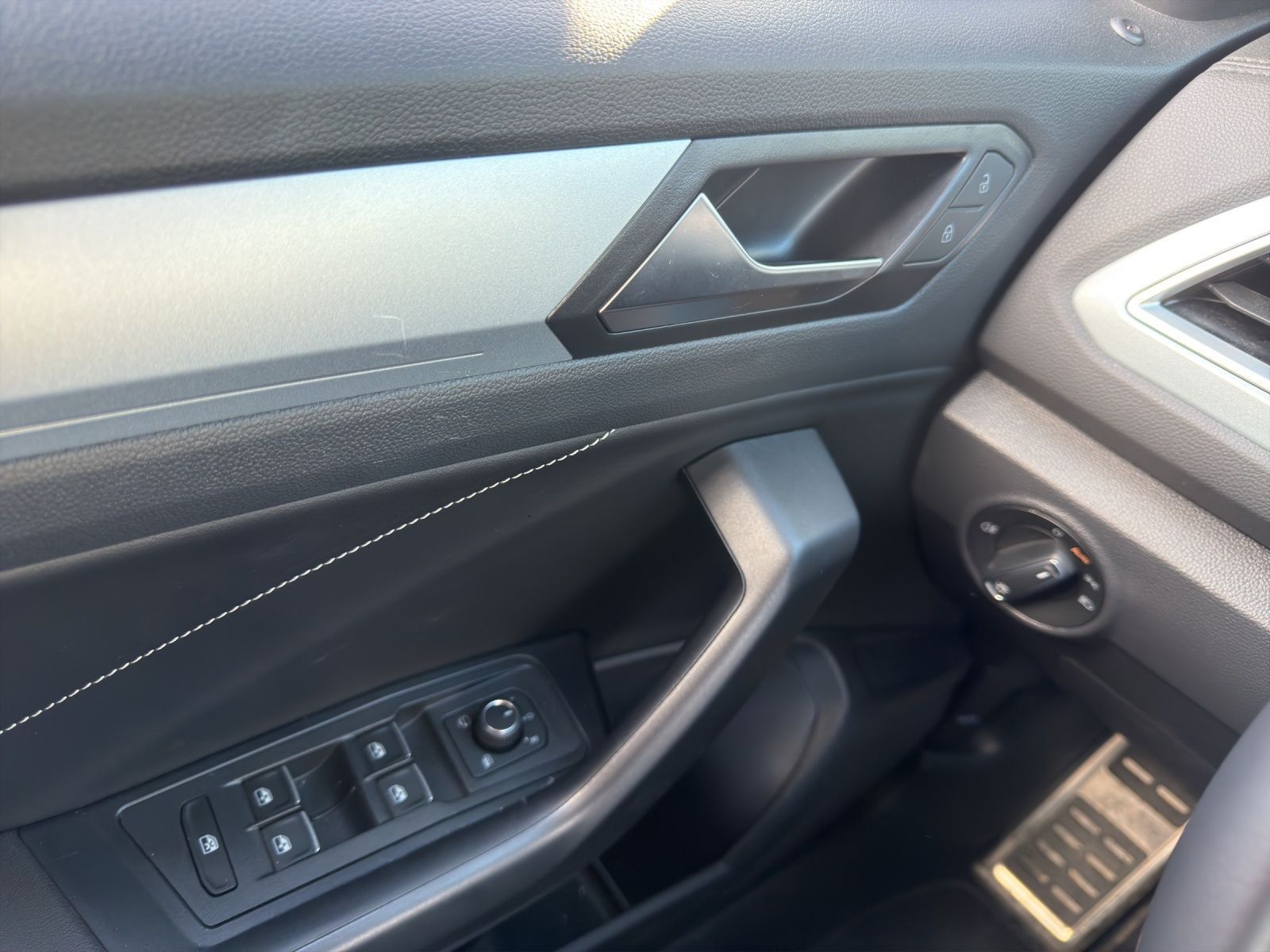 Volkswagen T-Roc - Bild 14