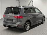 Volkswagen Touran Highline R-Line LED/Navi/AHK/Massage/SHZ/ - VW Touran Gebrauchtwagen in Magdeburg