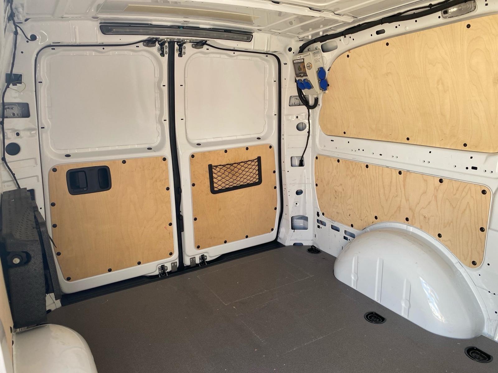 Mercedes-Benz Vito 116 Kasten Base Lang Distronic*Standhzg*SHZ