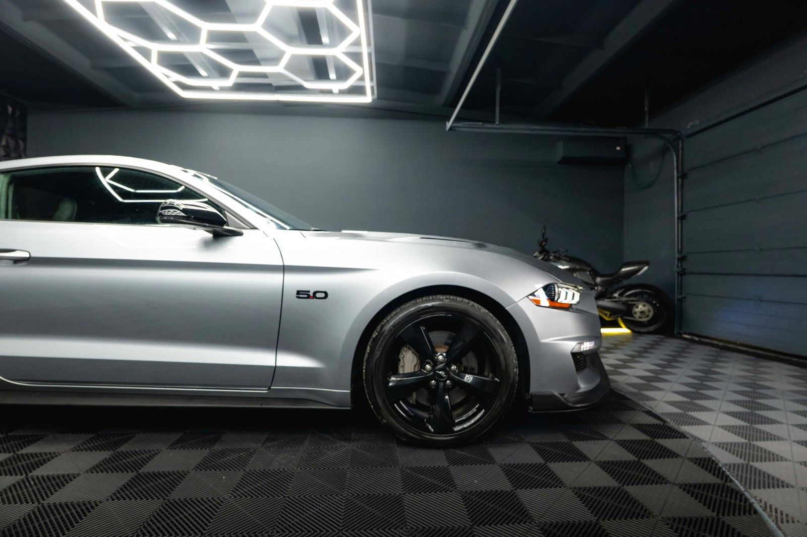 Fahrzeugabbildung Ford Mustang Shelby GT 500 5.0 V8 Performance *LED*