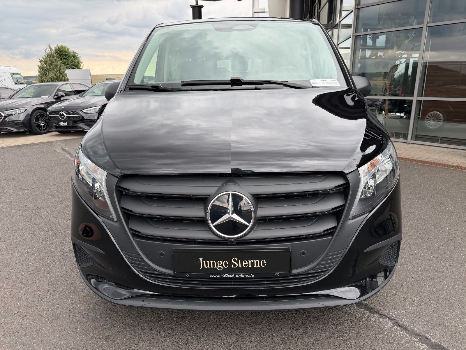 Fahrzeugabbildung Mercedes-Benz Vito 116 CDI 9G Tourer Pro AHK2,5to Kamera