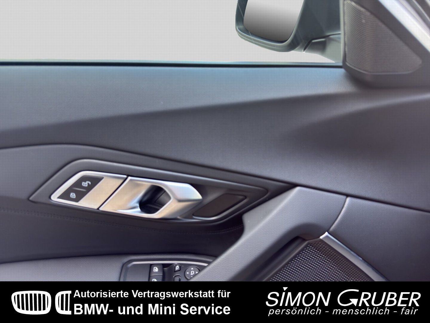 Fahrzeugabbildung BMW Z4 sDrive 20 i Advantage Leder Navi Live Prof