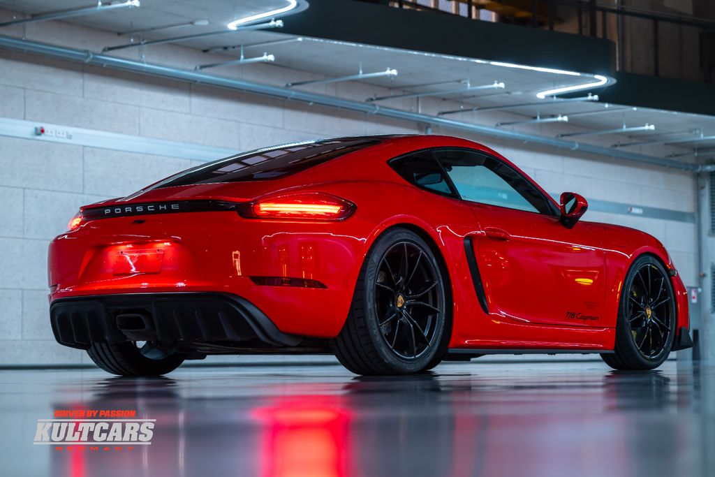 Image of Porsche Cayman