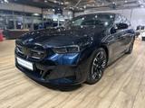 BMW i5 Limousine M60 xDrive/PANO/HEAD-UP/360 KAMERA - BMW i5 in Frankfurt (Main)