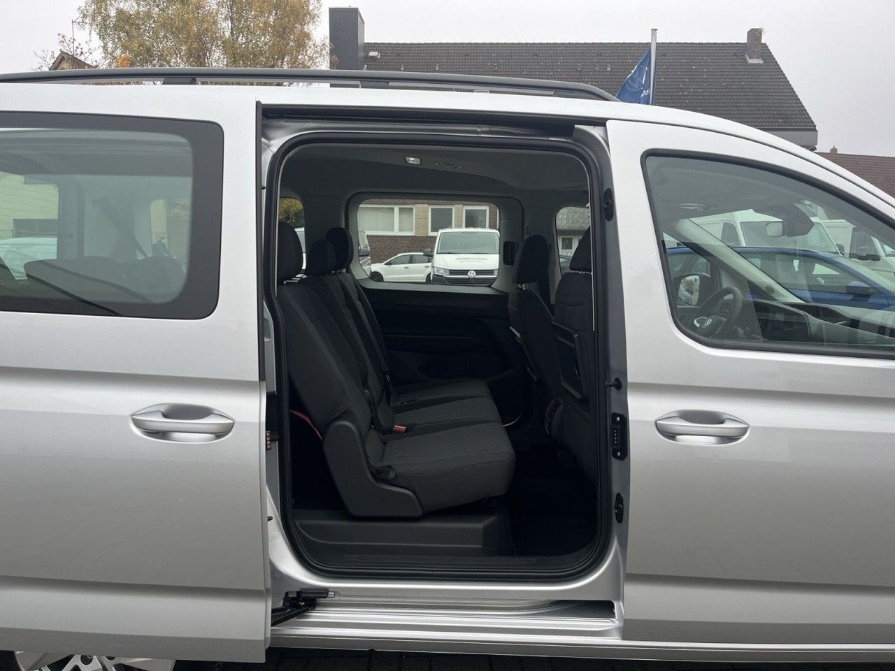 Volkswagen Caddy Maxi - Bild 7