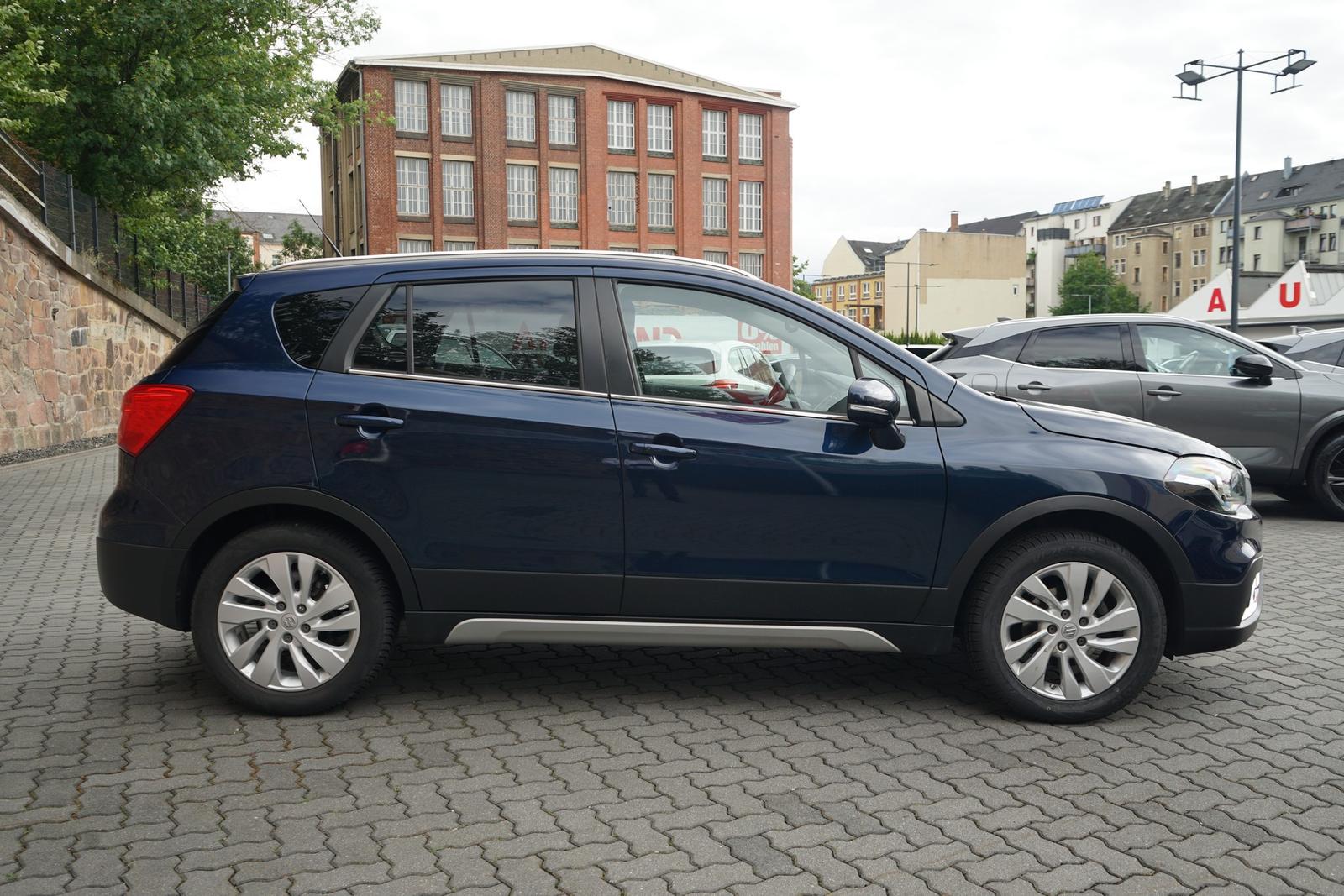 Suzuki SX4 S-Cross 1.4 Boosterjet mHev LED Kamera ACC