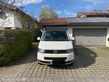 Volkswagen T5 Multivan - weiße Volkswagen T5 Multivan