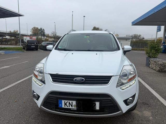 Ford Kuga 2,0 TDCi 4x4 120kW Trend PowerShift Trend