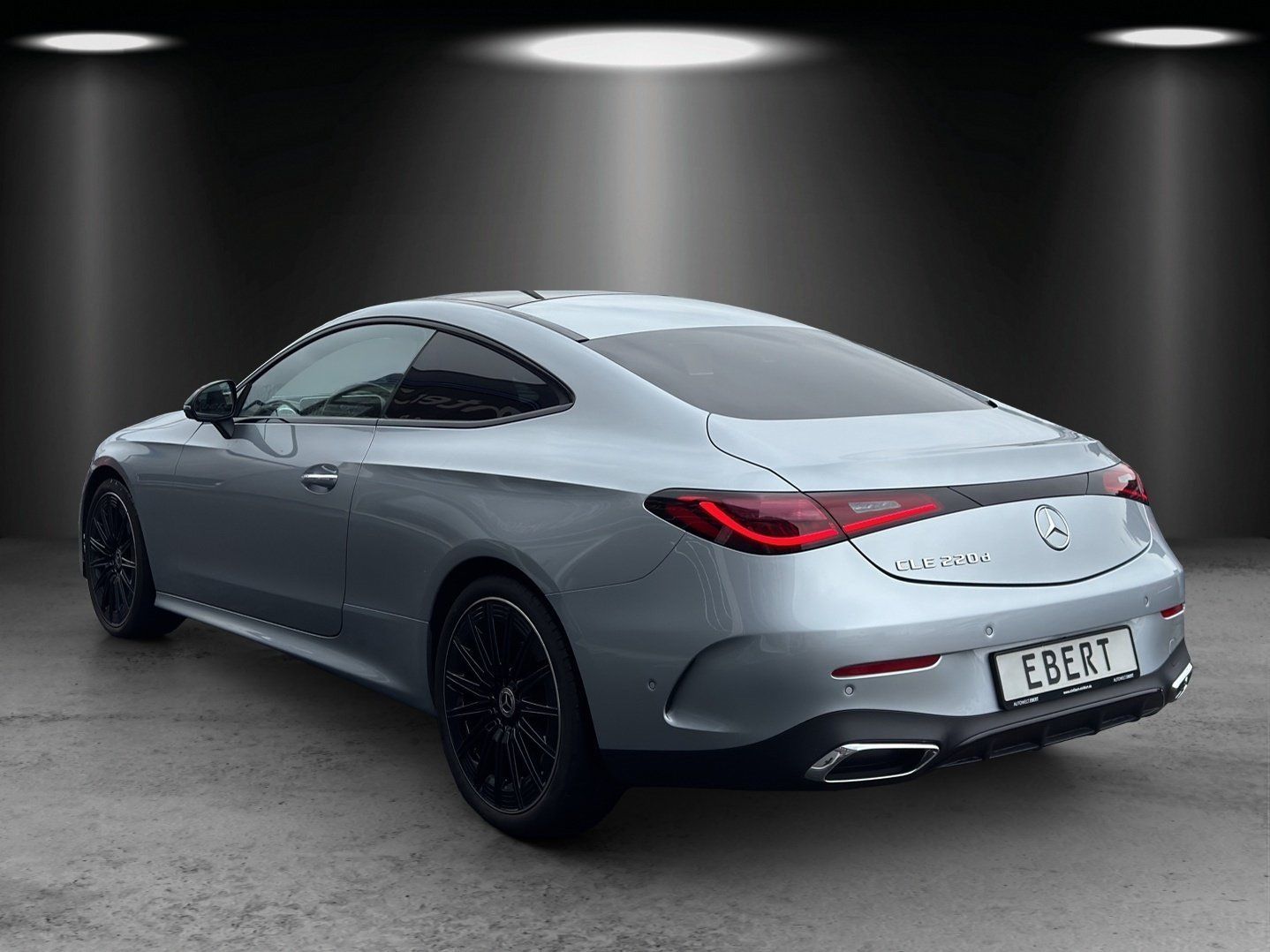 Fahrzeugabbildung Mercedes-Benz CLE220d AMG Premi+ DBC Masage HUD Standhz Carbon