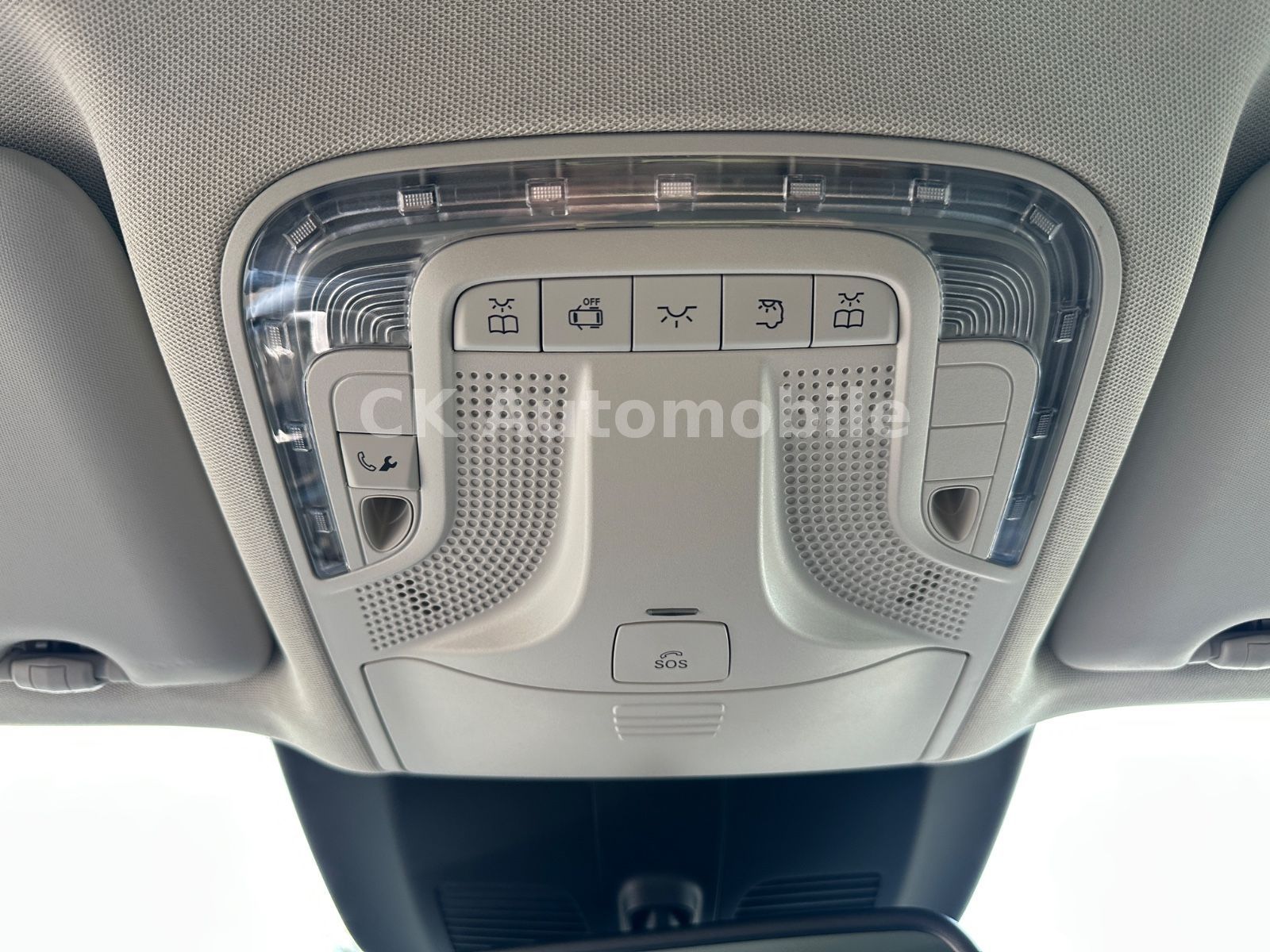 Fahrzeugabbildung Mercedes-Benz Vito 124 Mixto 4x4 lang/5Sitze/Navi/LED/Kam./AHK